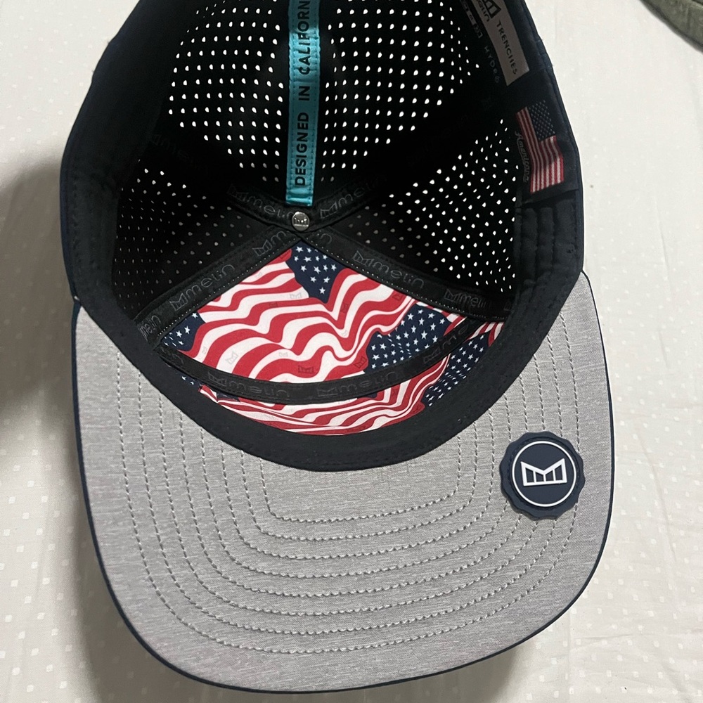 Melin hat